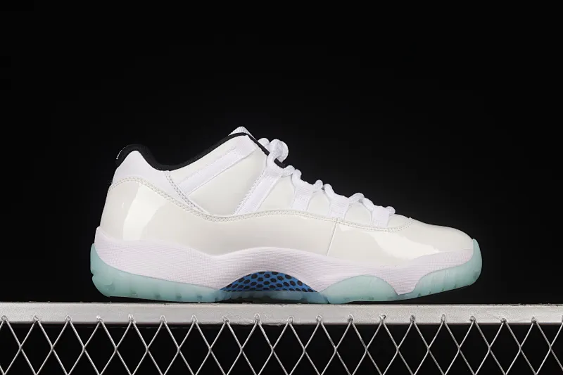 All categories Air Jordan Jordan series basketball shoes Air Jordan 11 F version Air Jordan 11 Low "Legend Blue" AJ11 Joe 11 Legend Blue Low-top top layer Real standard real carbon Sports culture basketball shoes AV2187-117
